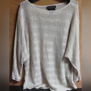 Tahari light weight linen sweater